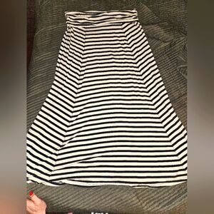 2 XL ankle length flowy skirts.